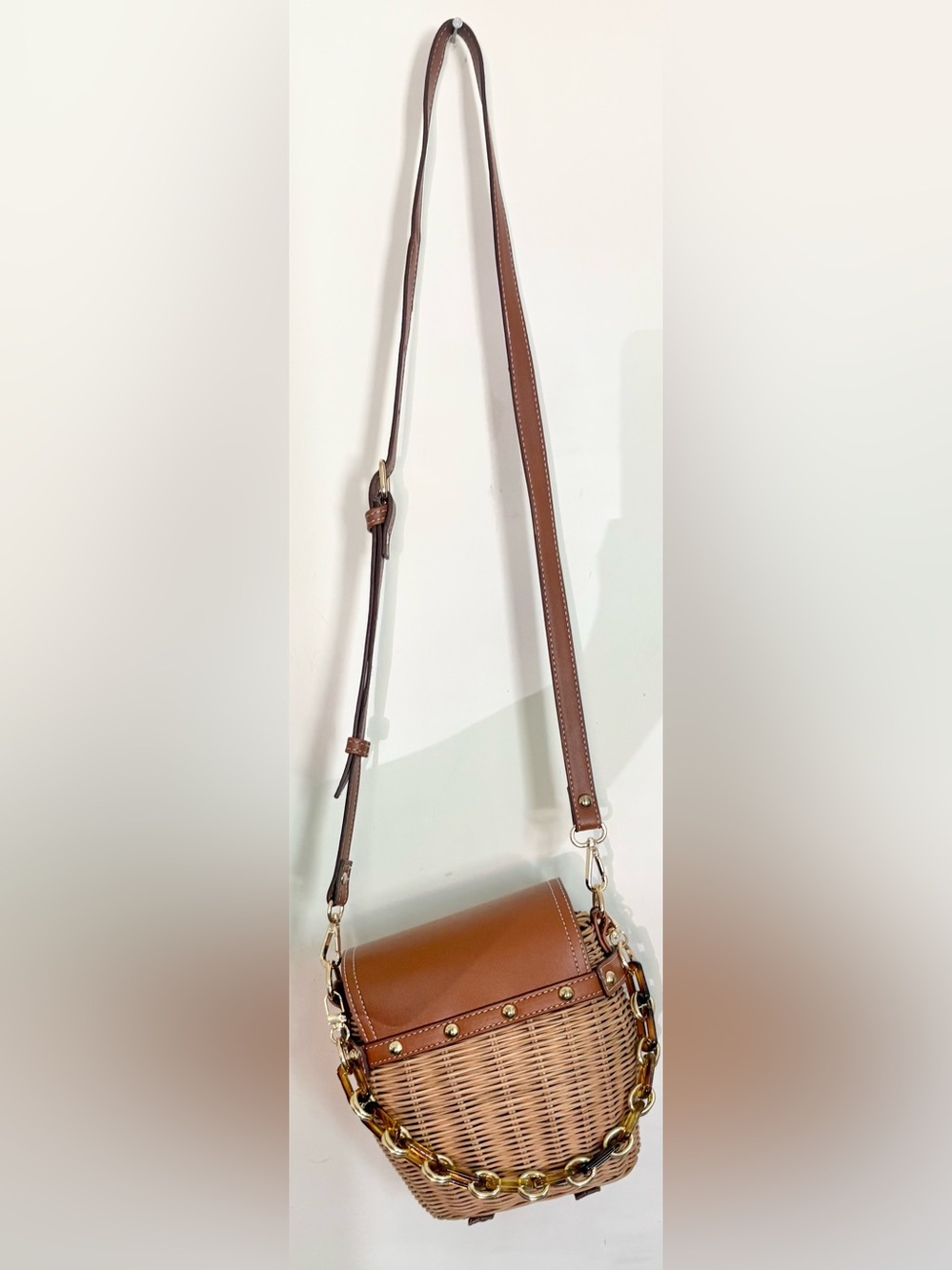 Tommy Bahama Wicker Purse - Picture 3 of 4